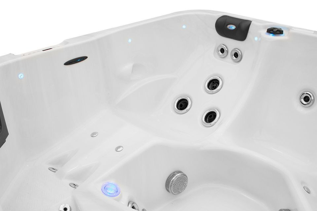 Джакузи SPA Relaх 204х204 - Shop -  AVE Ceramica