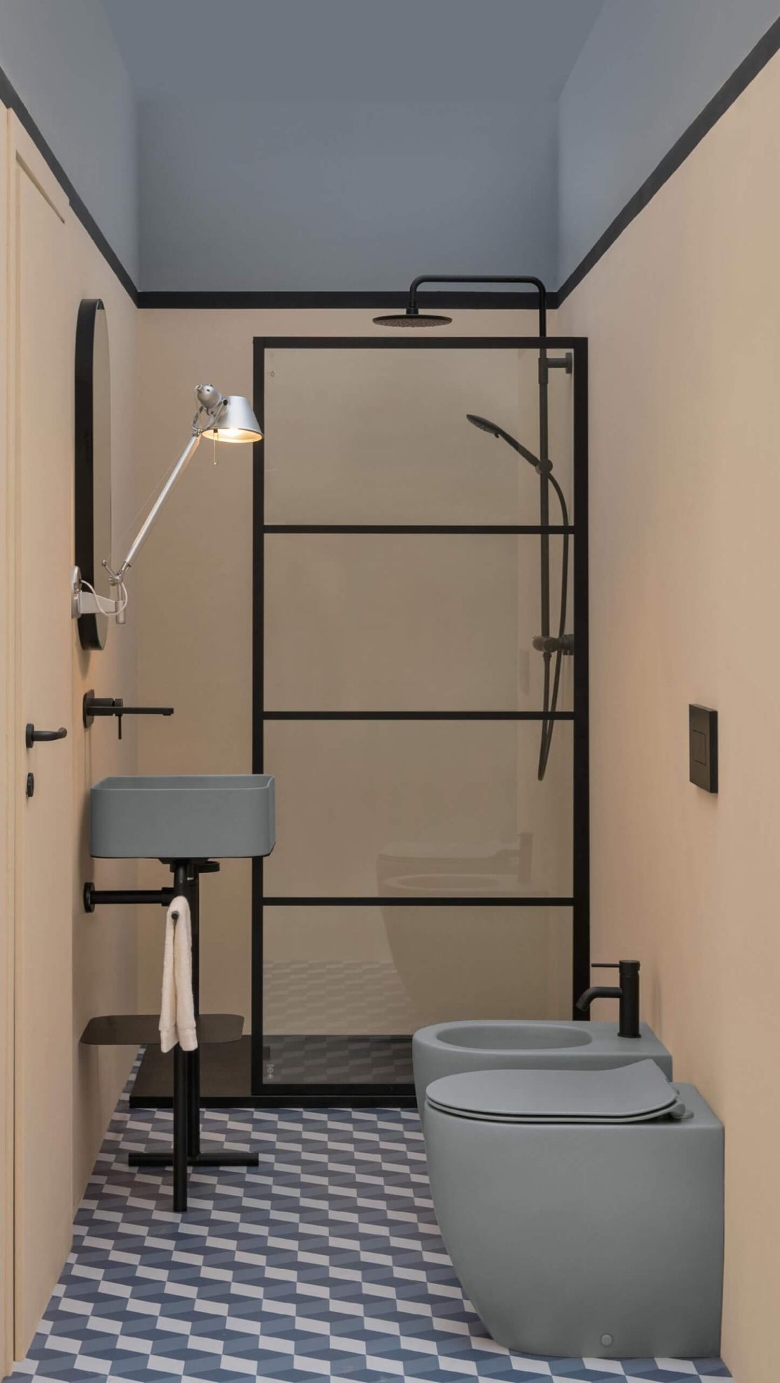 Окачена тоалетна чиния AхA Glomp сив мат - AVE Ceramica